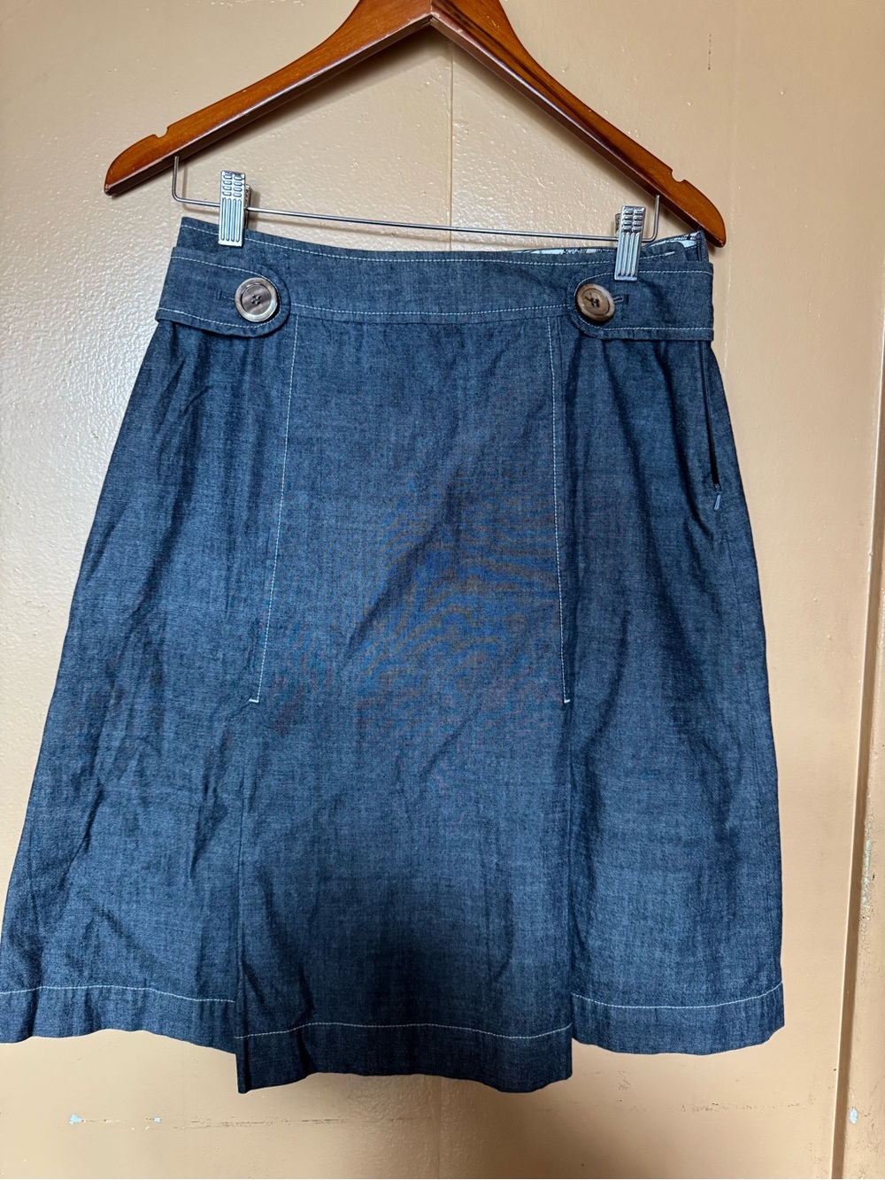 J. Jill Dark Blue A-Line Denim Skirt with Button Accents